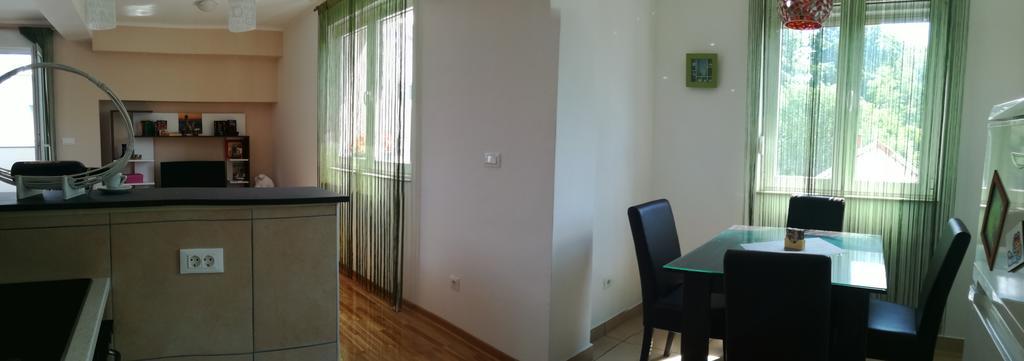 Shumice Apartment Belgrad Exteriör bild