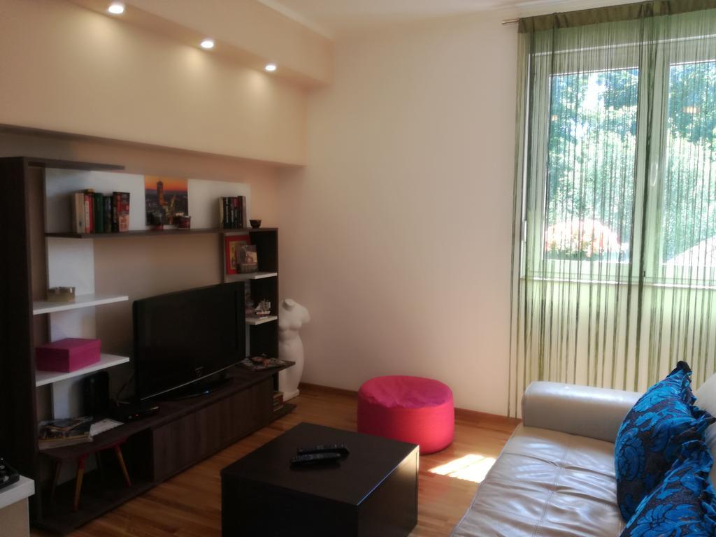 Shumice Apartment Belgrad Exteriör bild