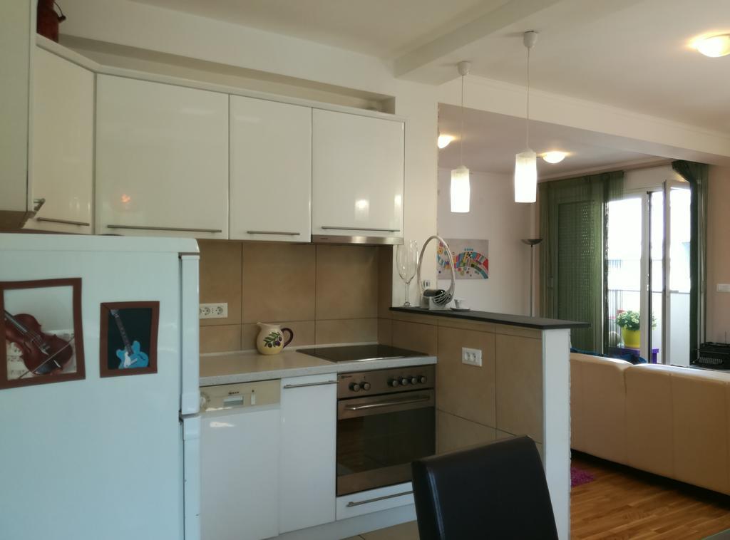 Shumice Apartment Belgrad Exteriör bild