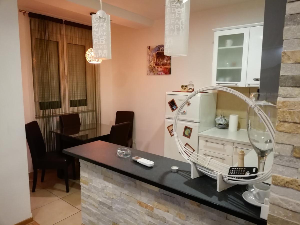Shumice Apartment Belgrad Exteriör bild