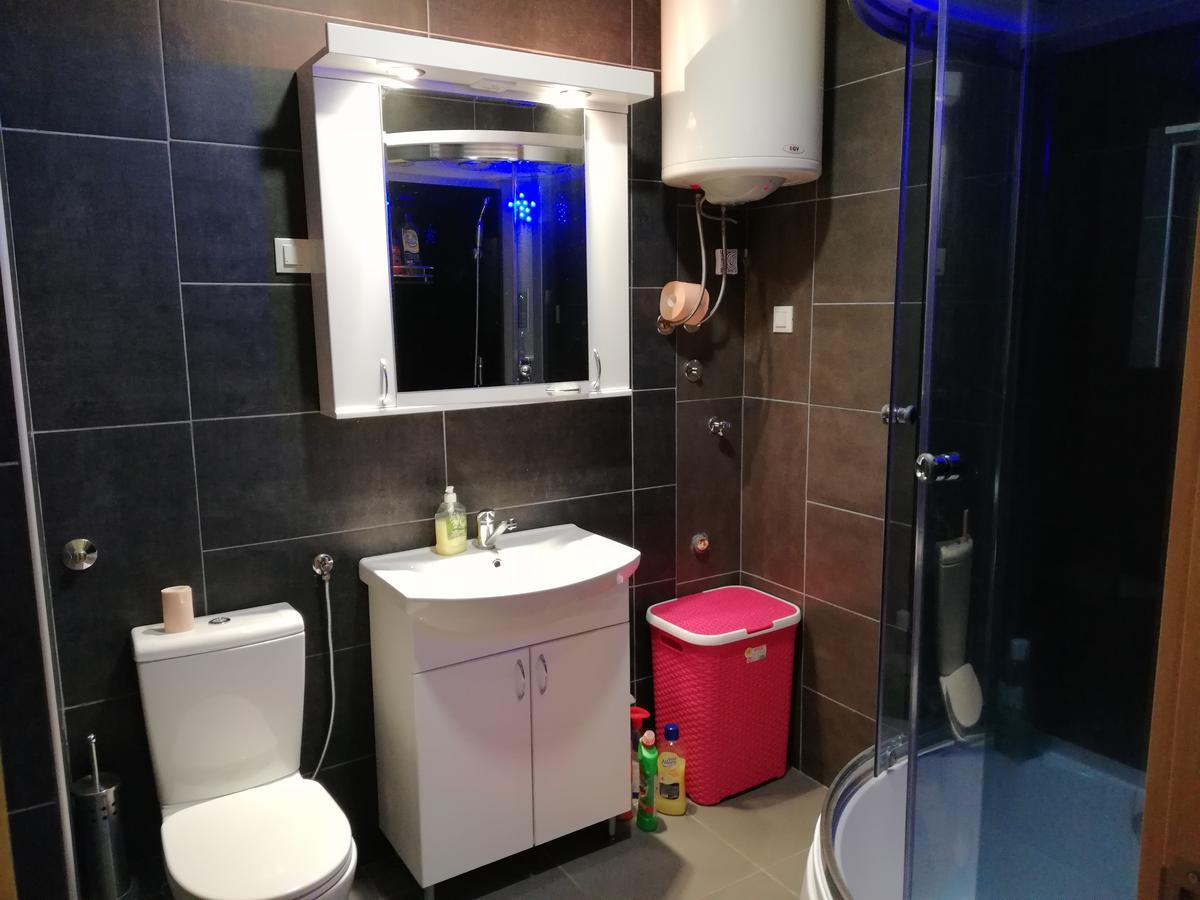 Shumice Apartment Belgrad Exteriör bild